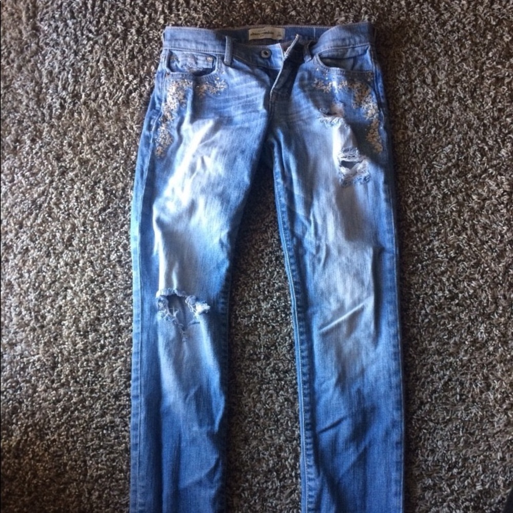 Ripped jeans